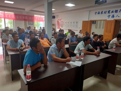 雙抓雙比促提升 一市成校開(kāi)展高素質(zhì)農(nóng)民水產(chǎn)養(yǎng)殖培訓(xùn)活動(dòng)